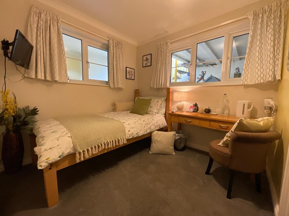 The Great Grubb Bed & Breakfast Тотнис Екстериор снимка