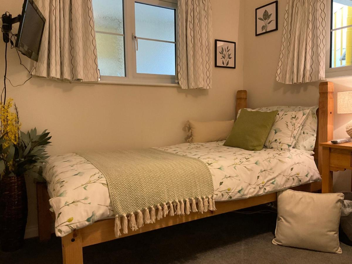 The Great Grubb Bed & Breakfast Тотнис Екстериор снимка